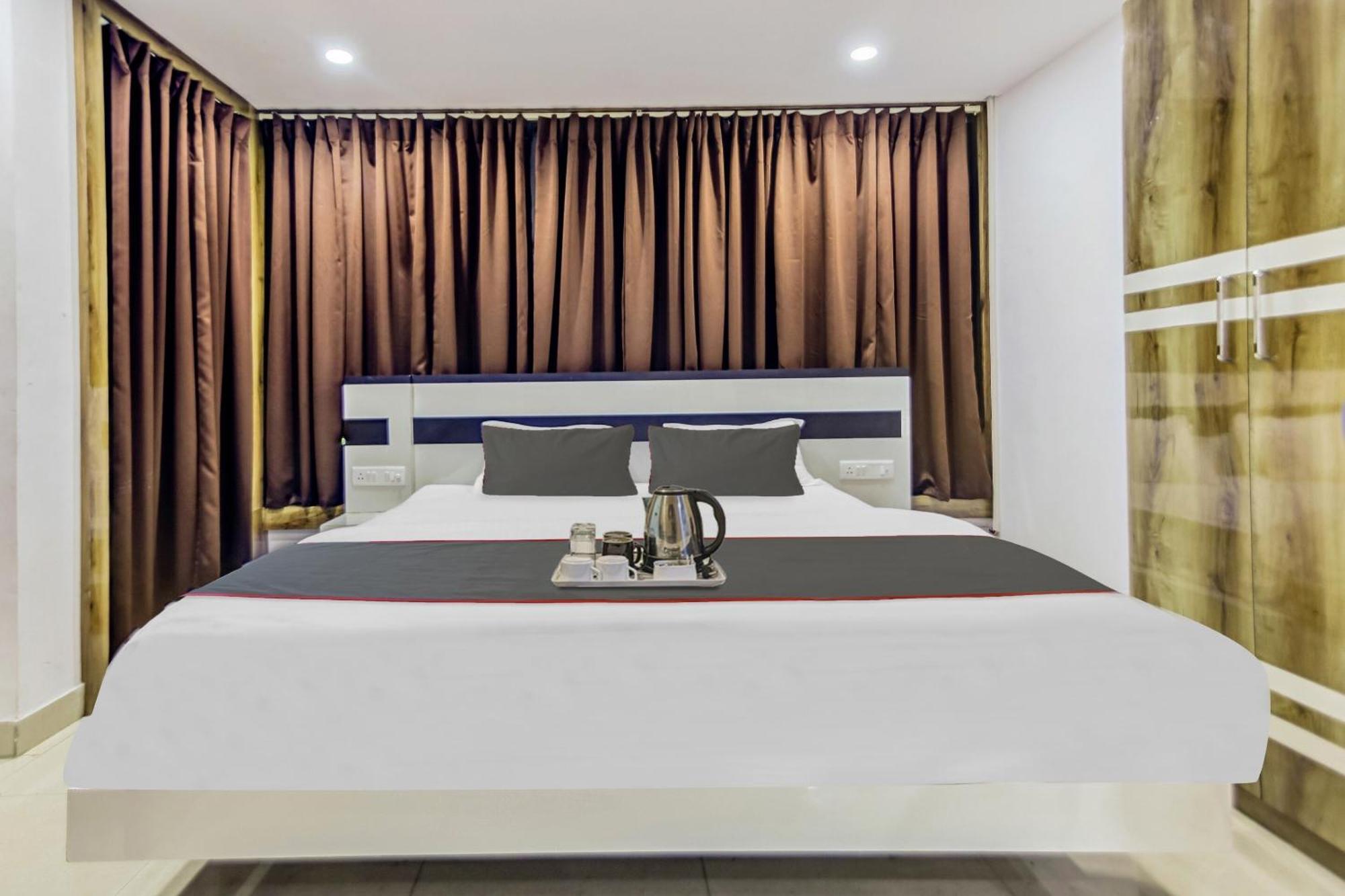 Capital O The Jumar Otel Silwai Dış mekan fotoğraf